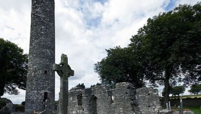 Irish settlement Monasterboice and St. Muiradach's High Cross