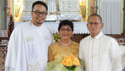 Fr. Kurt Zion Pala celebrating 50 years of forever with this couple.